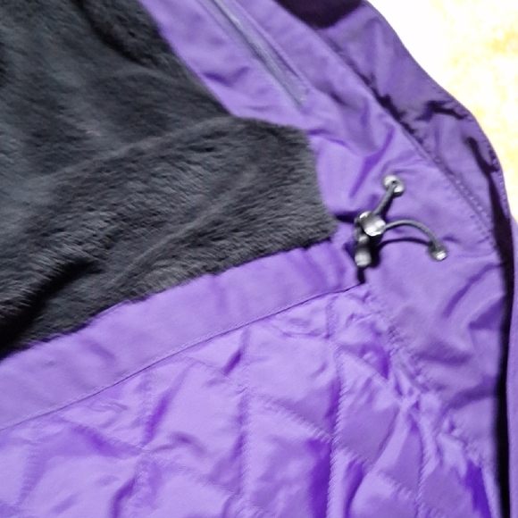L.L. Bean Women's Deep Purple Hooded Ski Jacket - Picture 6 of 9